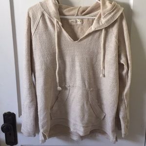 Beach pullover with hood